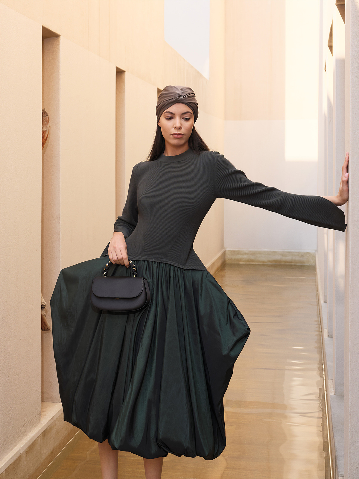 Black Lilibet Chain-Strap Bag - CHARLES & KEITH