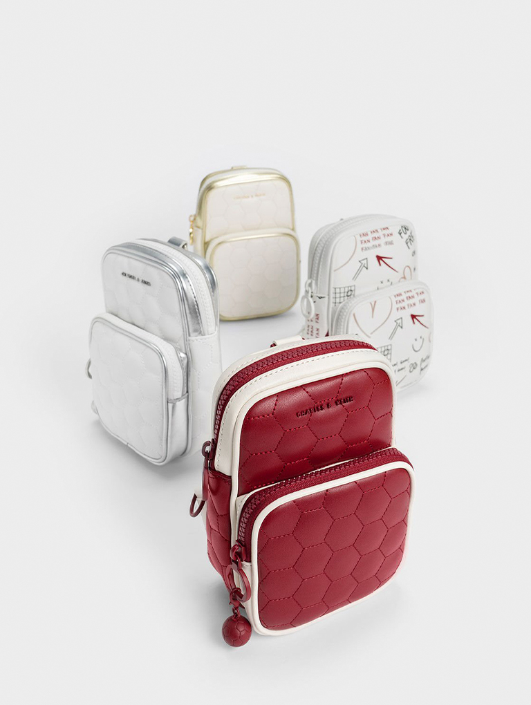 여성 텍스처드 일롱게이티드 크로스바디 백 - CHARLES & KEITH
