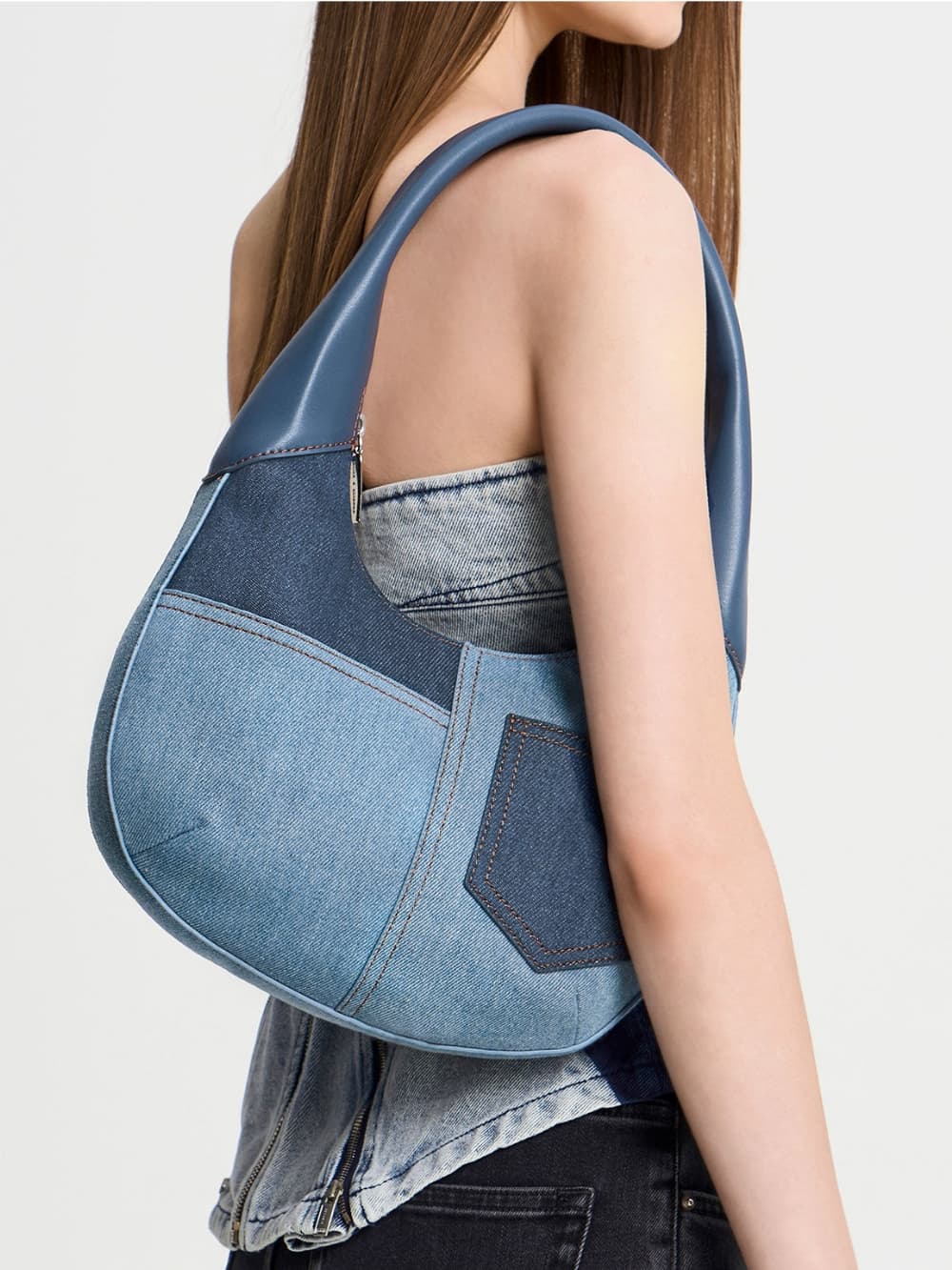 Women's denim blue Anthea denim contrast-trim curved hobo bag - CHARLES & KEITH