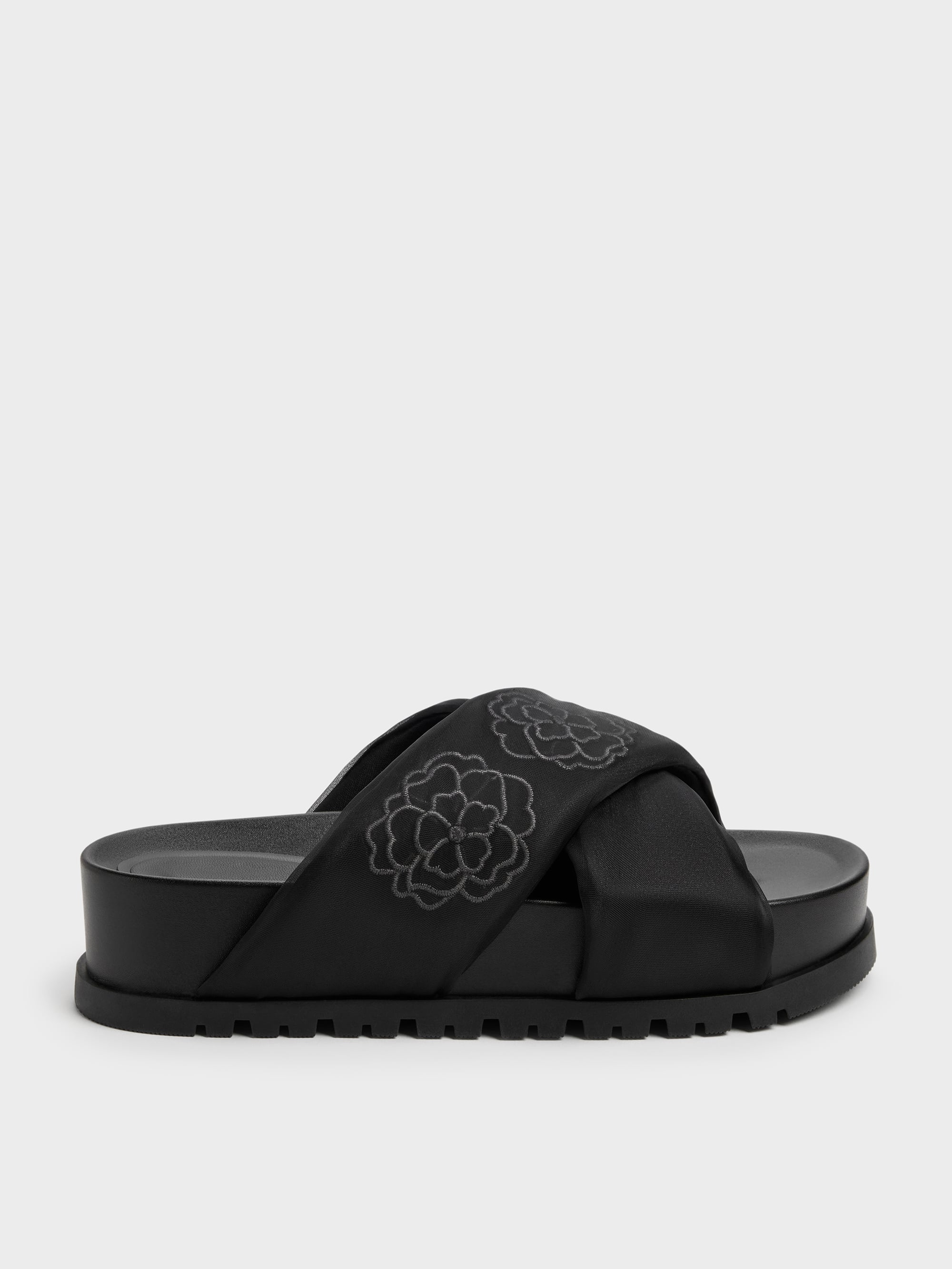 suis@〈ⓛ〉  Satin Embroidered-Flower Crossover Sandals - Black Textured