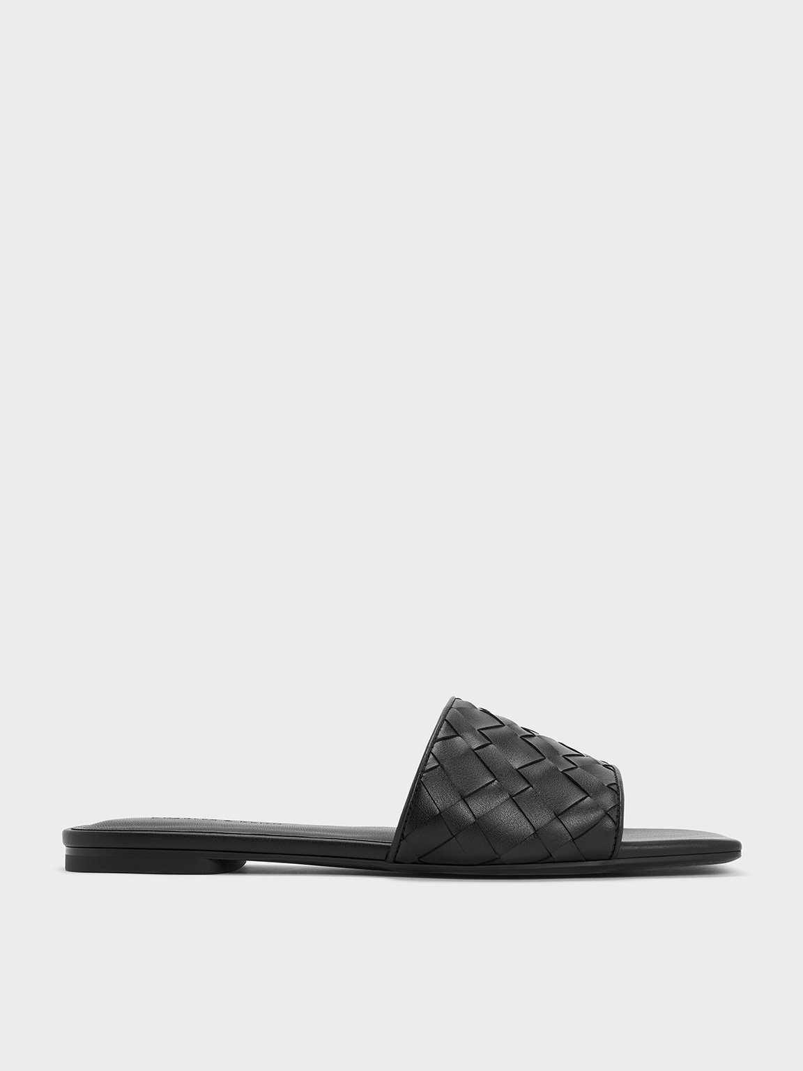 ★CHARLES&KEITH Interwoven Cut-Out Slide Sandals/送料込 Brown Fannie Interwoven Cut-Out Slide Sandals - CHARLES