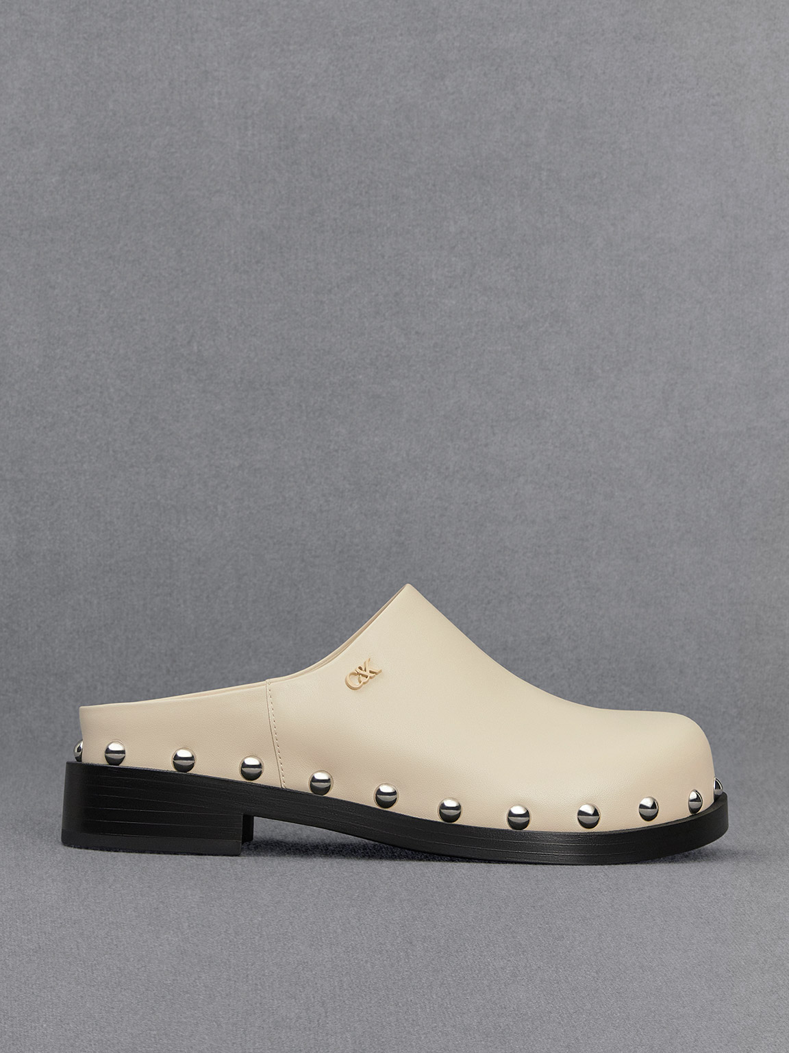 Charles & Keith Leather Studded Clogs In Chalk