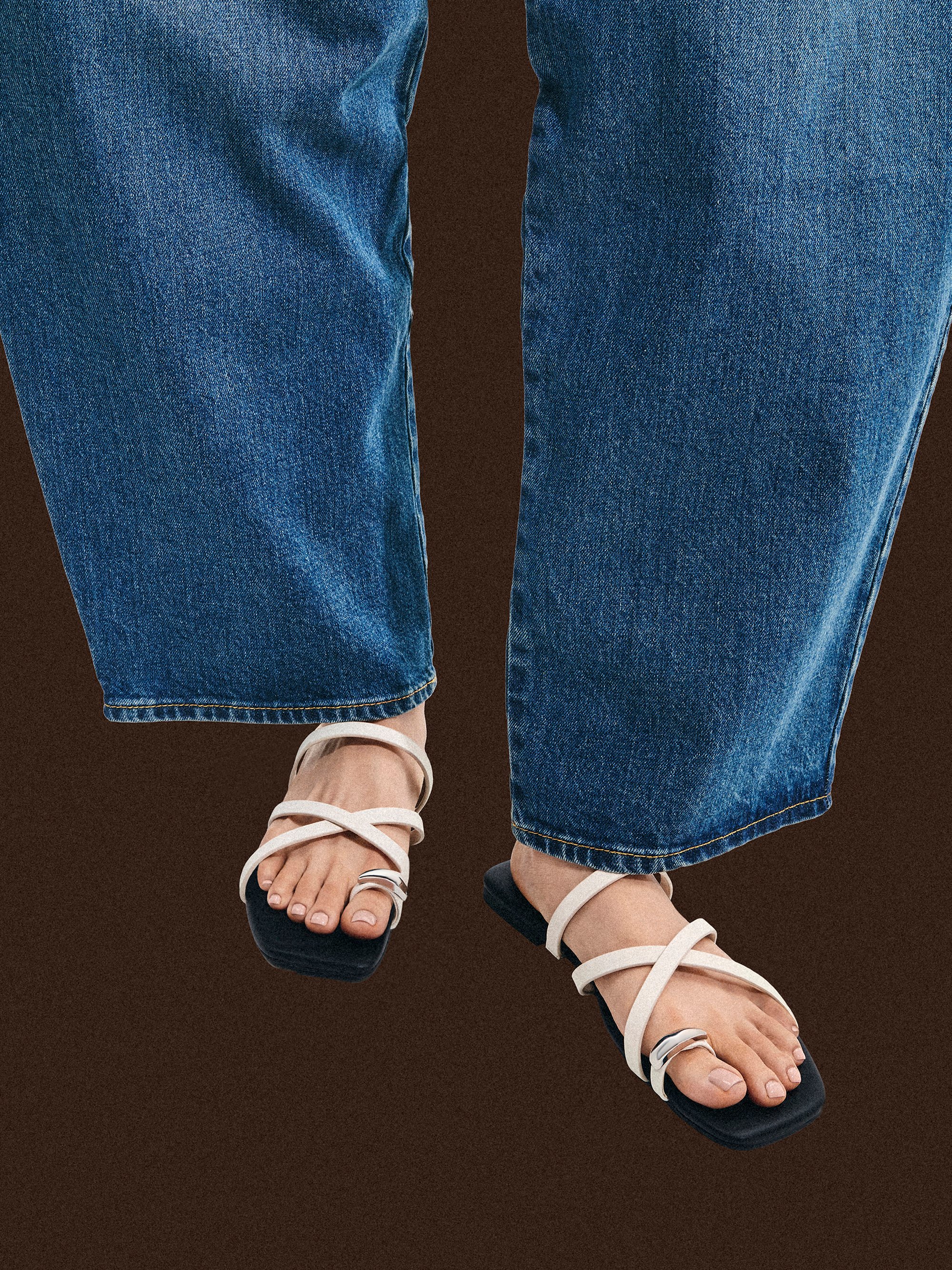 Metallic-Accent Strappy Toe-Ring Sandals, Chalk, hi-res