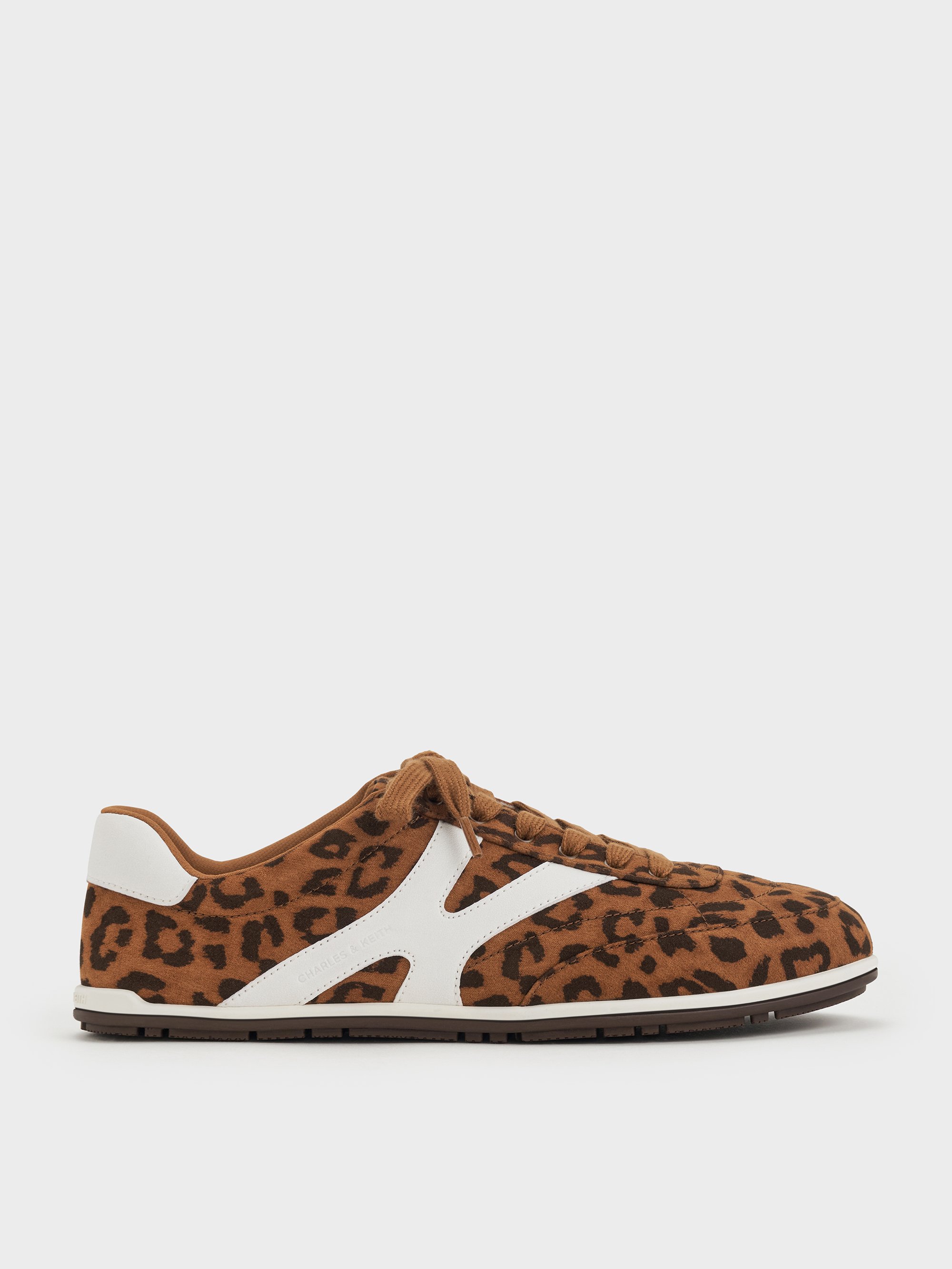 【AAKE】LEOPARD CARPENTER PT Bershka carpenter pants in leopard print | ASOS